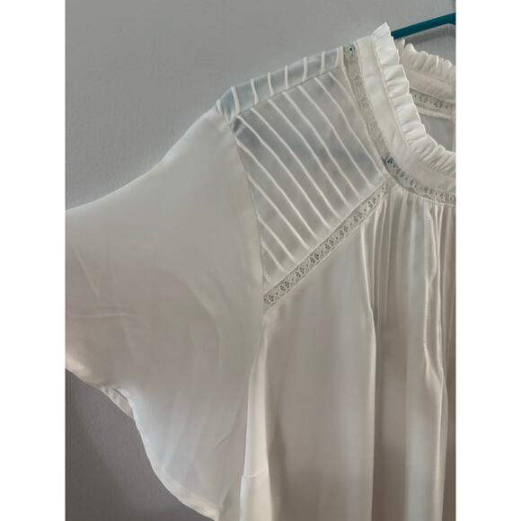 Torrid Womens Georgette Blouse Size 2X White Flowy Lightweight Neutral Office - Picture 2 of 6